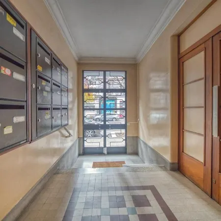 Le Felix 2, Entierement Equipe Et Amenage Pour Accueillir Confortablement 2 Personnes, Proche De La Gare De Sur L'avenue Felix Viallet Гренобль